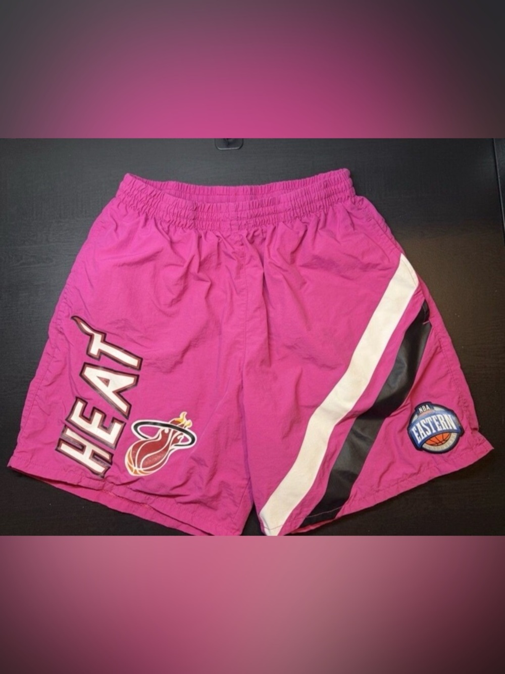 Mitchell & Ness Pink Men’s or women’s NBA basketball shorts Miami heat small